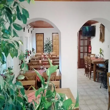 בית הארחה Relax